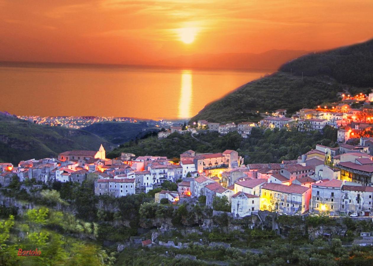 Petracuzza Casa Vacanze Tortora Bagian luar foto